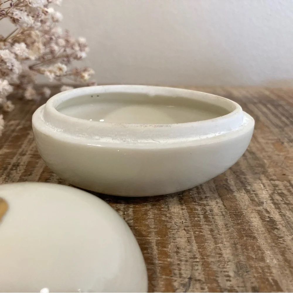 Takahashi Ceramic Egg Trinket Box with Gold Butterfly